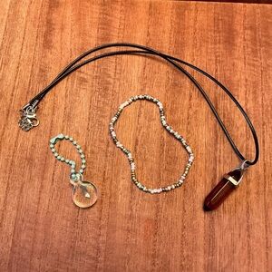 Cute lot of necklace, bracelet and resin keychain!